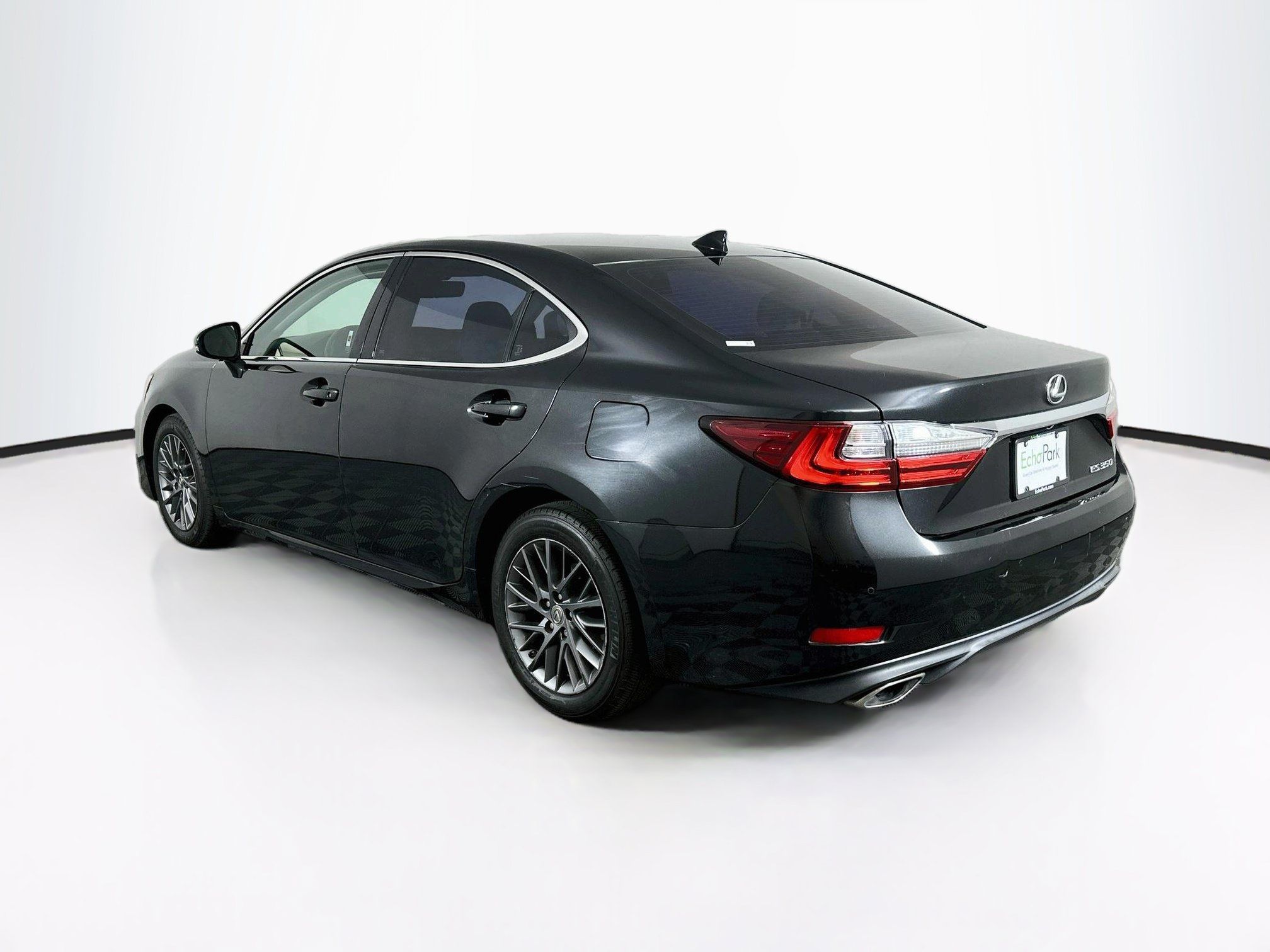Used 2018 Lexus ES 350 w/ Navigation System Package FWD image 5
