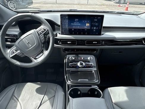 Certified 2023 Lincoln Nautilus Reserve FWD image 16