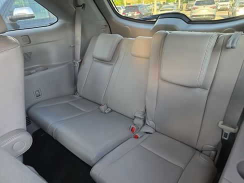 Used 2014 Toyota Highlander Limited AWD/4WD image 12