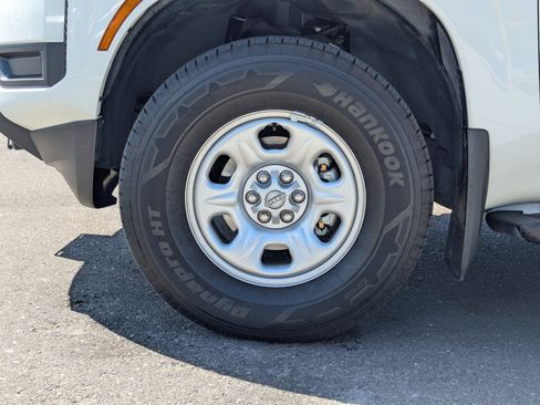 Used 2025 Nissan Frontier S AWD/4WD image 44