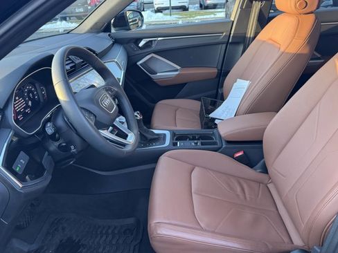 Used 2025 Audi Q3 2.0T Premium w/ Convenience Package image 25