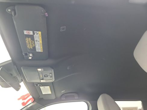 Used 2024 Toyota Tacoma SR5 image 23