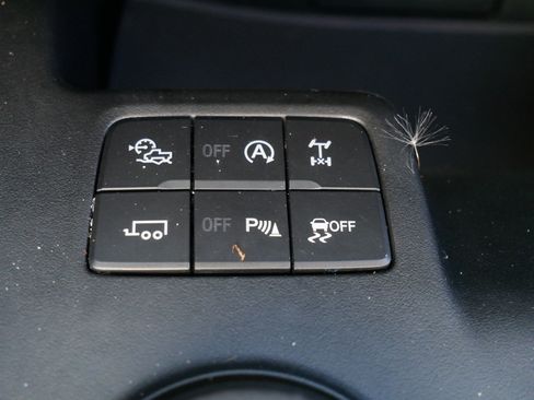 Certified 2019 Ford Ranger Lariat w/ Black Appearance Package image 33