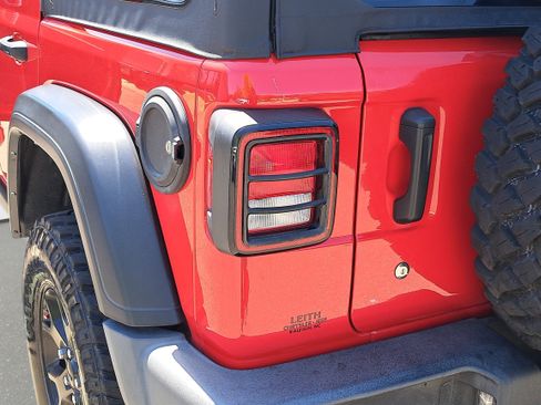 Used 2021 Jeep Wrangler Unlimited Sport image 30