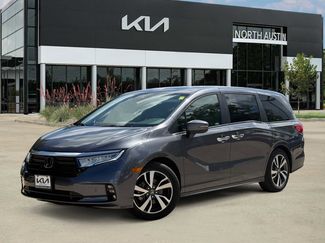 Used 2023 Honda Odyssey Touring video 1