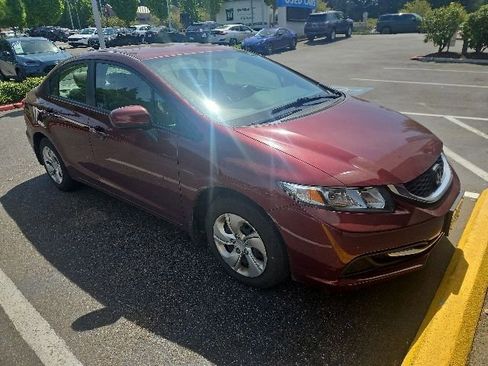 Used 2014 Honda Civic LX image 2