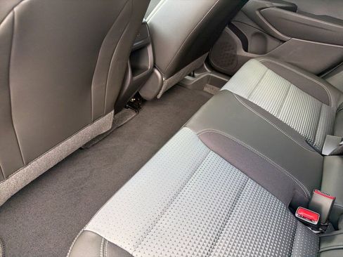 New 2026 Chevrolet Trax LT w/ LT Convenience Package image 31