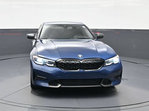 Used 2021 BMW 330i Sedan w/ Convenience Package RWD image 2