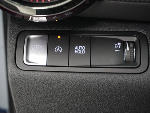 New 2026 Chevrolet Equinox RS w/ Convenience Package III FWD image 20