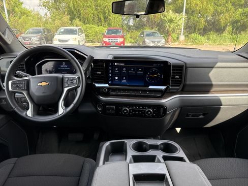 Used 2026 Chevrolet Silverado 1500 LT w/ Texas Edition Plus RWD image 14