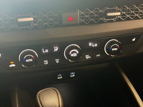 Used 2025 Honda Accord SE image 23