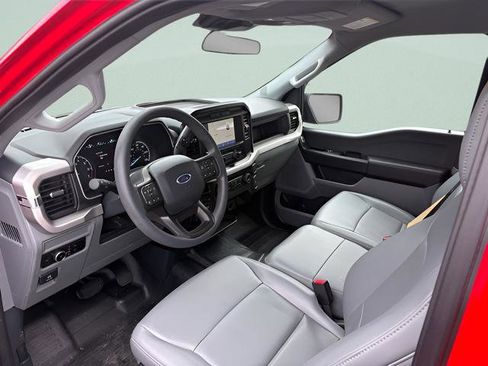 Used 2023 Ford F150 XL w/ XL Chrome Appearance Package AWD/4WD image 4