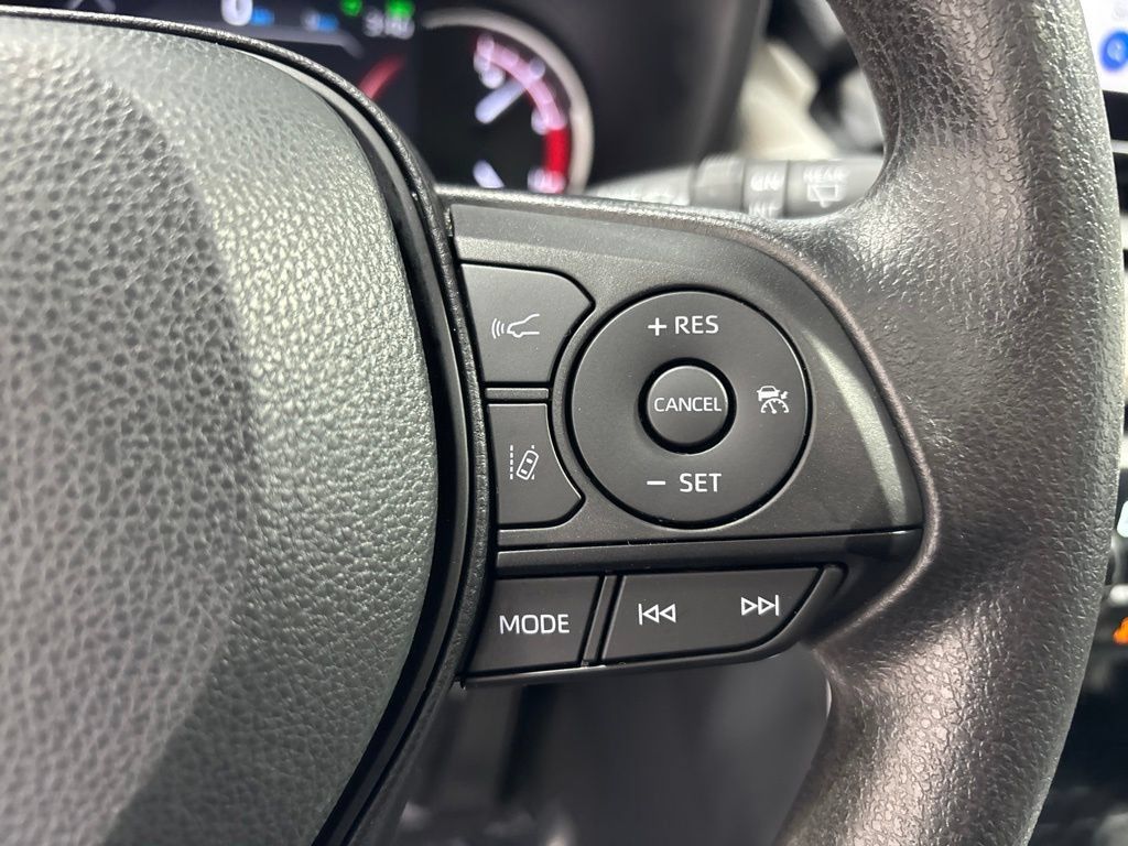 Used 2023 Toyota RAV4 XLE w/ Convenience Package AWD/4WD image 16
