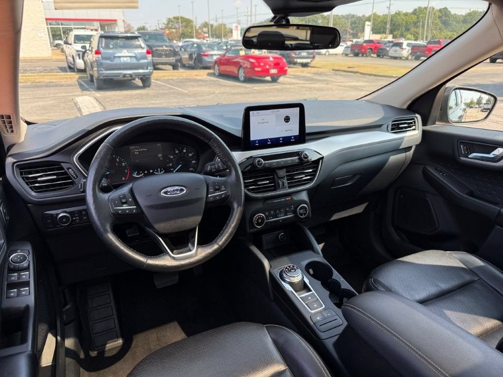 Used 2020 Ford Escape SEL FWD image 18