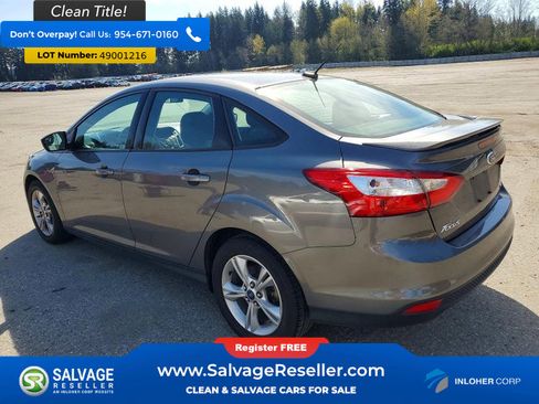 Used 2012 Ford Focus SE image 3
