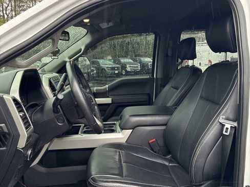 Used 2020 Ford F350 Lariat w/ Lariat Ultimate Package image 9