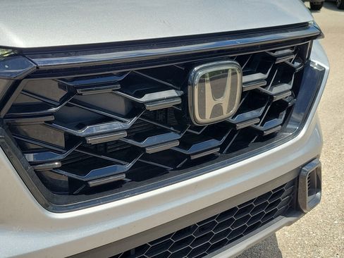 Used 2023 Honda CR-V Sport image 7