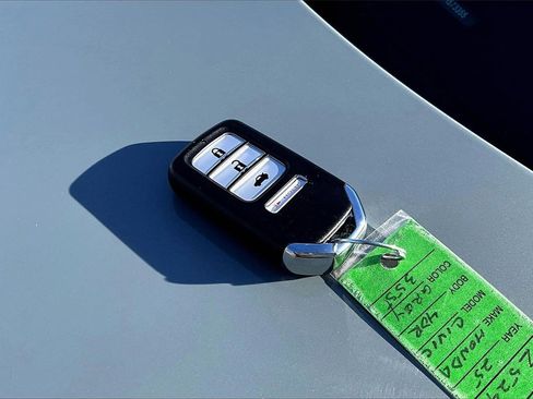 Used 2025 Honda Civic Sport image 12