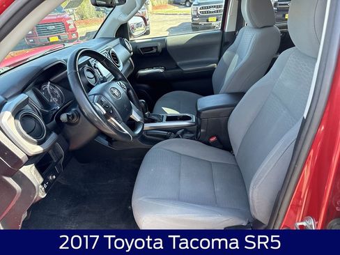 Used 2017 Toyota Tacoma SR5 w/ Tow Package AWD/4WD image 12