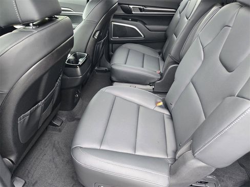 New 2025 Kia Telluride S image 21