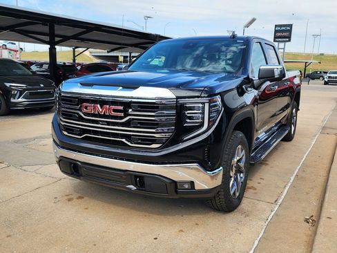 New 2026 GMC Sierra 1500 SLT w/ SLT Premium Plus Package image 8