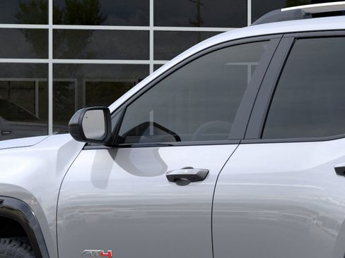 New 2026 GMC Terrain AT4 AWD/4WD image 12