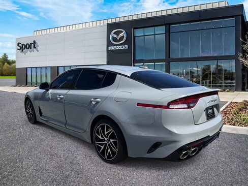Used 2022 Kia Stinger GT-Line w/ Sun & Sound Package AWD/4WD image 5