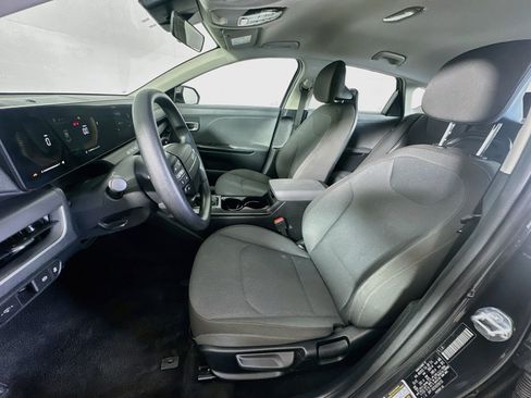 Used 2025 Kia K4 FWD image 13