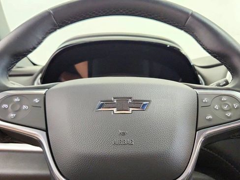 Used 2023 Chevrolet Traverse LT FWD image 18