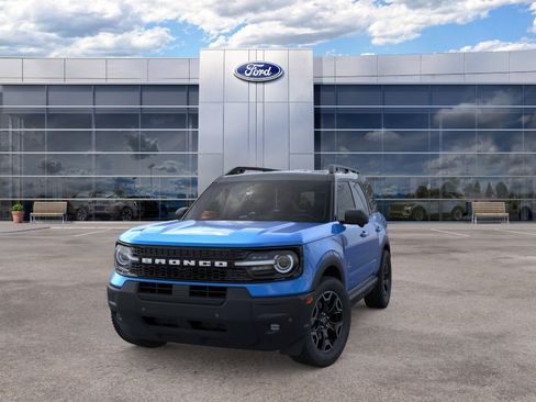 New 2025 Ford Bronco Sport Outer Banks w/ Outer Banks Tech Package+ AWD/4WD image 2