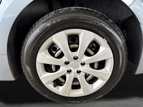 Used 2020 Toyota Corolla LE FWD image 23