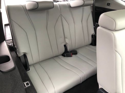 Used 2023 Acura MDX SH-AWD w/ Advance Package image 36