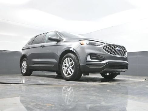 Used 2024 Ford Edge SEL AWD/4WD image 50
