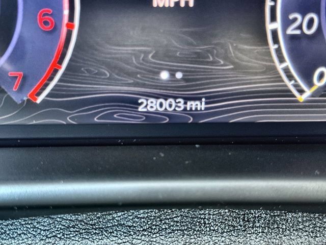 Used 2025 Jeep Wagoneer 4WD image 15