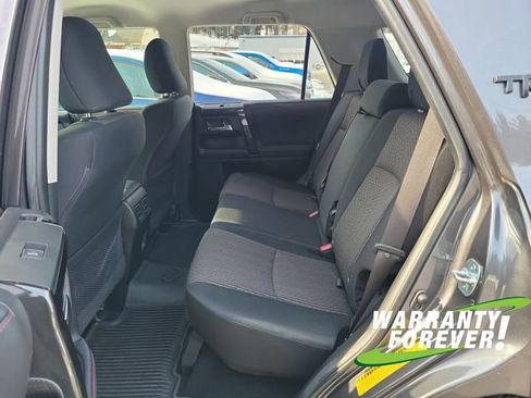 Used 2022 Toyota 4Runner TRD Off-Road image 15