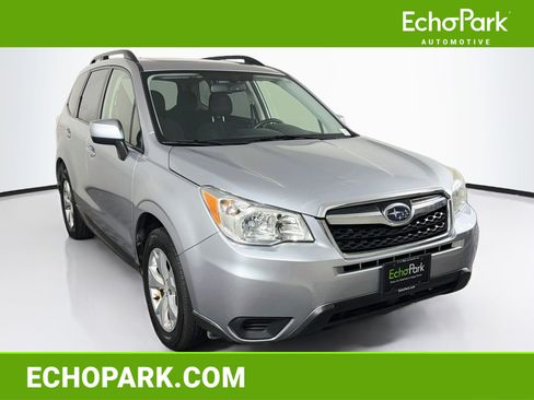 Used 2014 Subaru Forester 2.5i Premium AWD/4WD image 1