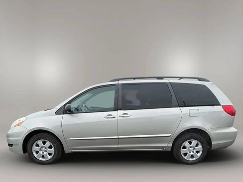 Used 2006 Toyota Sienna LE FWD image 3