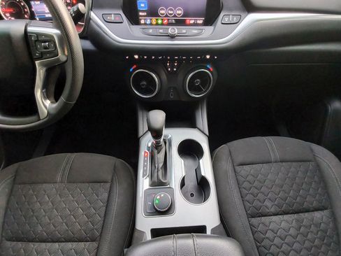 Used 2021 Chevrolet Blazer LT image 23