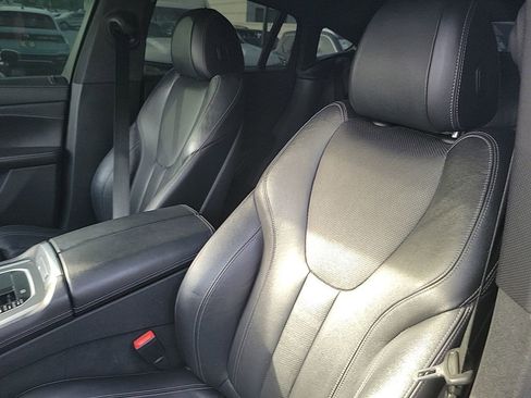 Used 2020 BMW X6 sDrive40i w/ Convenience Package image 18