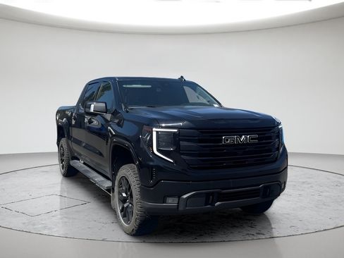 Used 2022 GMC Sierra 1500 Elevation w/ Elevation Premium Package AWD/4WD image 11