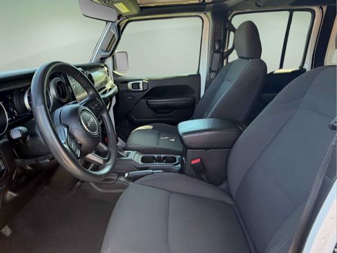 Used 2023 Jeep Wrangler Unlimited w/ Cold Weather Group AWD/4WD image 11