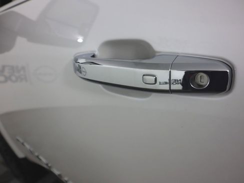 Used 2025 GMC Sierra 3500 Denali image 37