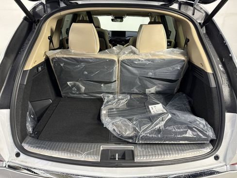 New 2026 Acura MDX w/ Advance Package image 33
