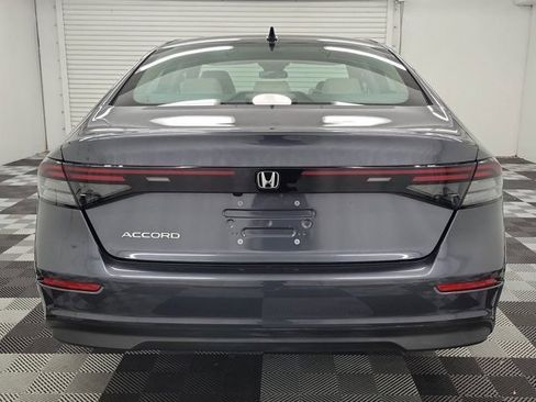 Used 2025 Honda Accord SE image 5