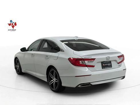 Used 2021 Honda Accord Touring image 4