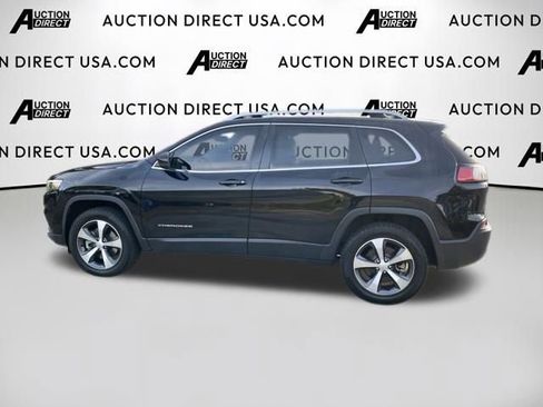 Used 2021 Jeep Cherokee Limited w/ Trailer Tow Group AWD/4WD image 3