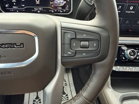 Used 2025 GMC Sierra 3500 Denali w/ Denali Reserve Package AWD/4WD image 39