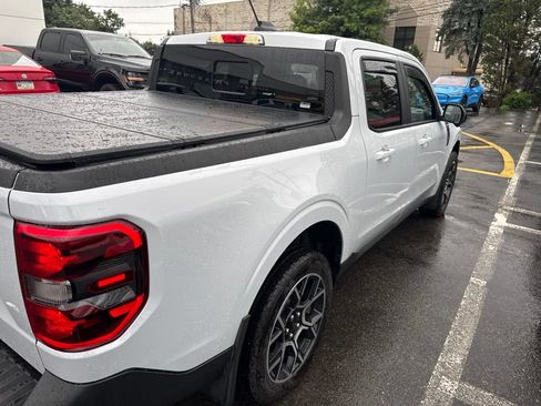 Used 2025 Ford Maverick Lariat w/ 4K Tow Package AWD/4WD image 5