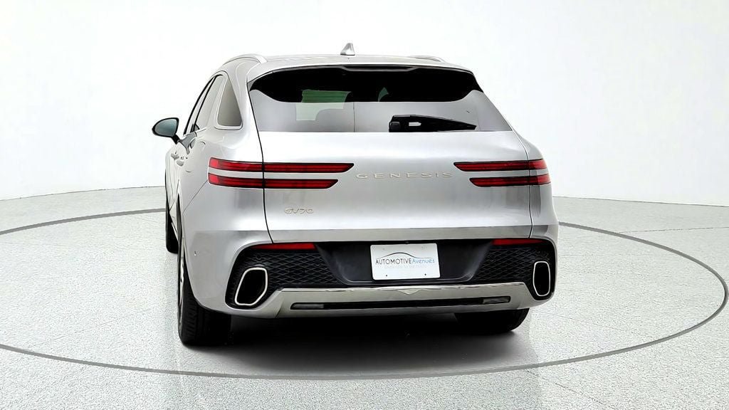 Used 2022 Genesis GV70 2.5T w/ Advanced Package AWD/4WD image 6