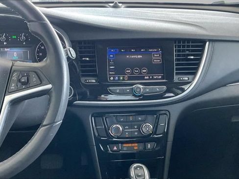 Used 2022 Buick Encore Preferred w/ Safety Package AWD/4WD image 9